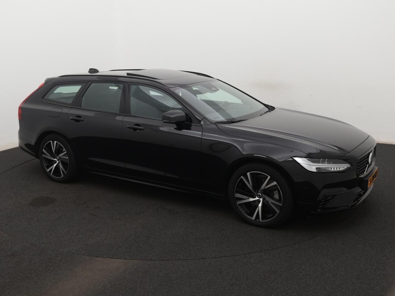 Volvo V90 2.0 T6 AWD Ultimate Dark | Trekhaak | Bowers&Wilkins | 360 grade