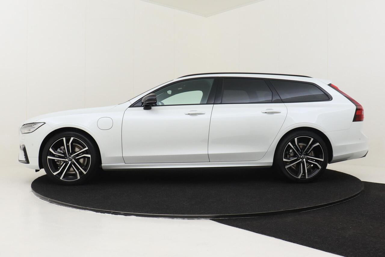 Volvo V90 T6 RECHARGE AWD PLUS DARK -HK-AUDIO|360°CAM|21"|ADAP.LED|ADAP.CRUISE