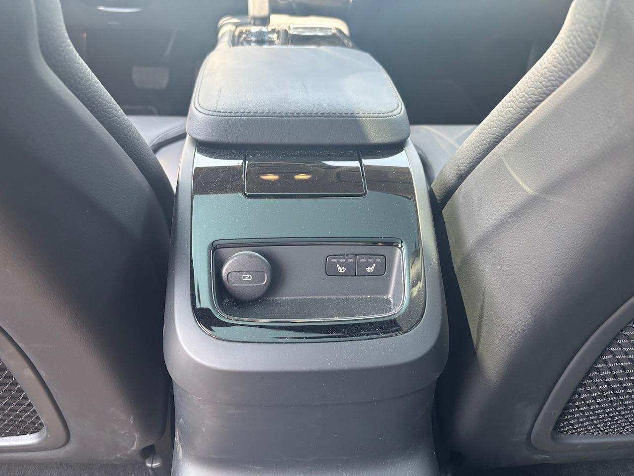 Volvo V90 T6 Plug-in hybrid AWD Ultra Dark | Harman/Kardon | Memory Seats | Climate Pack | 360 Camera | Trekhaak |