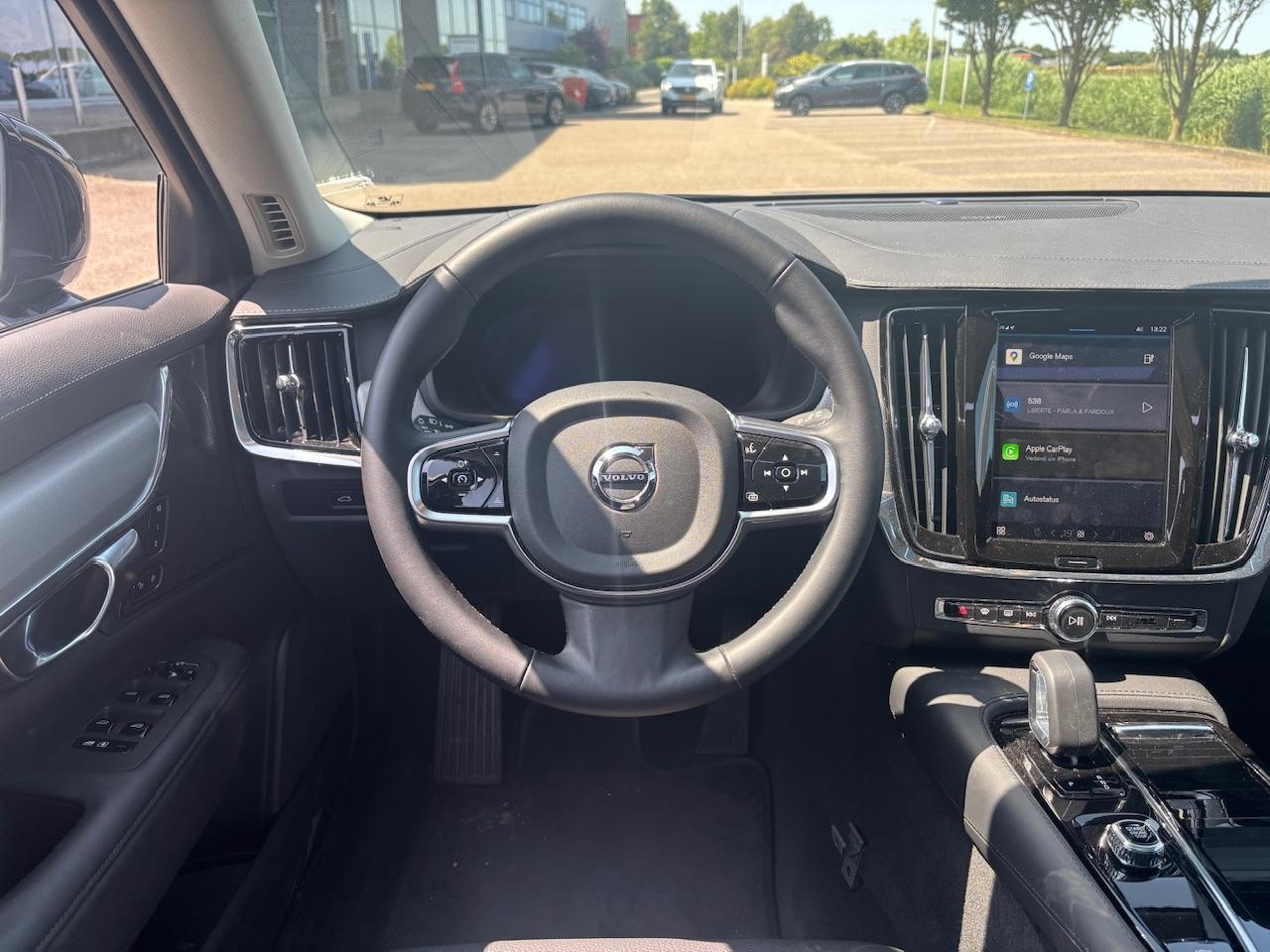 Volvo V90 T6 Plug-in hybrid AWD Ultra Dark | Harman/Kardon | Memory Seats | Climate Pack | 360 Camera | Trekhaak |