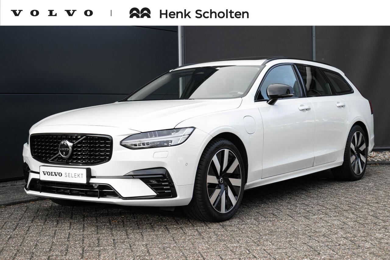 Volvo V90 T6 Automaat AWD Ultra Dark | Verwarmde Voorstoelen en Stuurwiel | Standkachel | Panoramisch Schuif-/Kanteldak | Harman Kardon Premium Audio | 360º Camera | Gelamineerde zijruiten en achterruit | Zonnescherm Zijramen Achter
