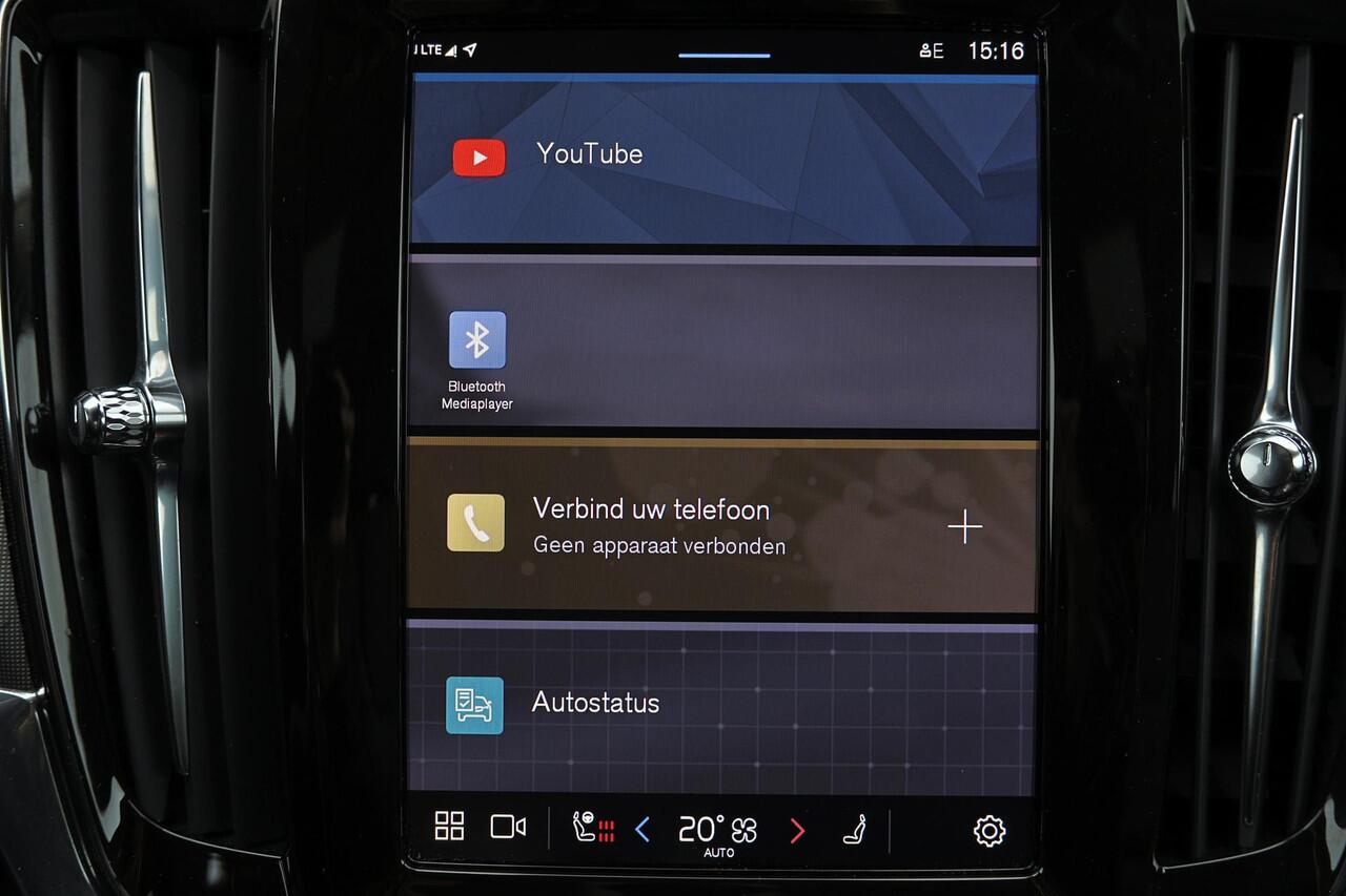 Volvo V90 T6 Recharge AWD Plus Dark - Luchtvering - IntelliSafe Assist & Surround - 360º Camera - Harman/Kardon audio - Adaptieve LED koplampen - Verwarmde voorstoelen, stuur & achterbank - Parkeersensoren voor & achter - Elektr. bedienb. voorstoelen met geheugen -