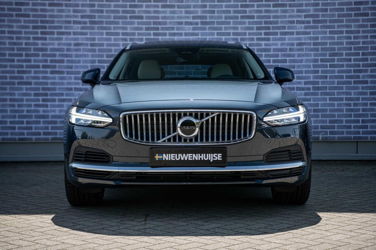 Volvo V90 2.0 T8 Plug-in hybrid AWD Ultra Bright | Luchtvering | Bowers & Wilkins | 360 Camera | Stoelmassage + Ventilatie | Gelamineerd Glas |