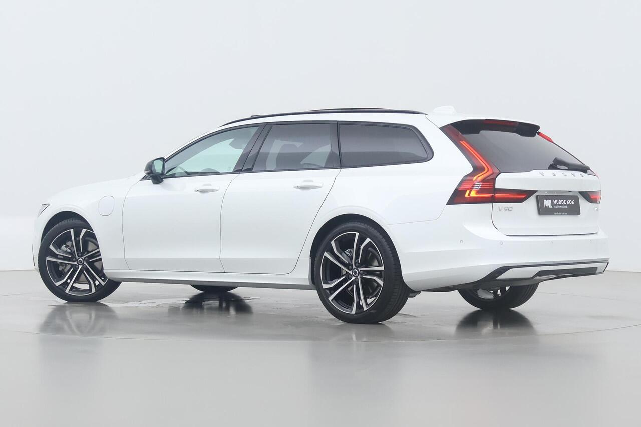 Volvo V90 T6 Plug-in hybrid Ultra Dark | Bowers&Wilkins | Luchtvering Achter | Head-Up | ACC | Panoramadak | 360° Camera