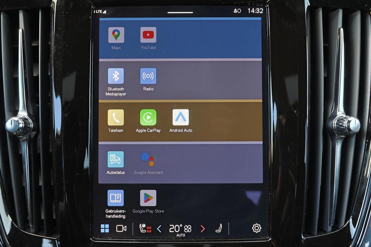 Volvo V90 T6 Recharge AWD Plus Dark - IntelliSafe Assist & Surround - 360º Camera - Harman/Kardon audio - Adaptieve LED koplampen - Verwarmde voorstoelen, stuur & achterbank - Parkeersensoren voor & achter - Elektr. bedienb. voorstoelen met geheugen - Extra getint 