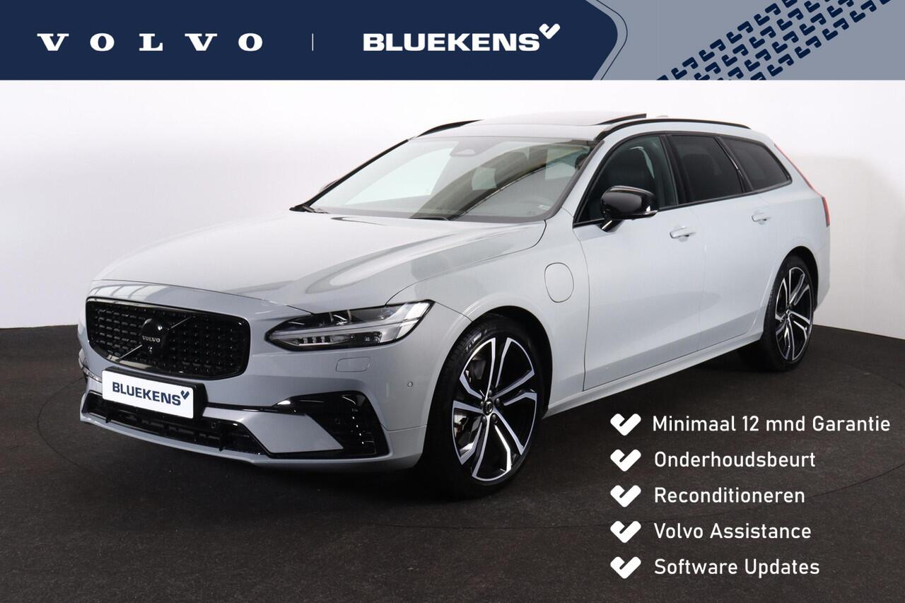 Volvo V90 T6 Recharge AWD Ultra Dark - Luchtvering - Panorama/schuifdak - IntelliSafe Assist & Surround - 360º Camera - Harman/Kardon audio - Adaptieve LED koplampen - Verwarmde voorstoelen, stuur & achterbank - Parkeersensoren voor & achter - Elektr. bedienb. voor