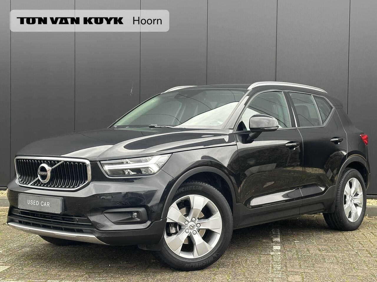 Volvo XC40 1.5 T3 Momentum Business Pack Connect/ schuifdak/ trekhaak/ park assist camera