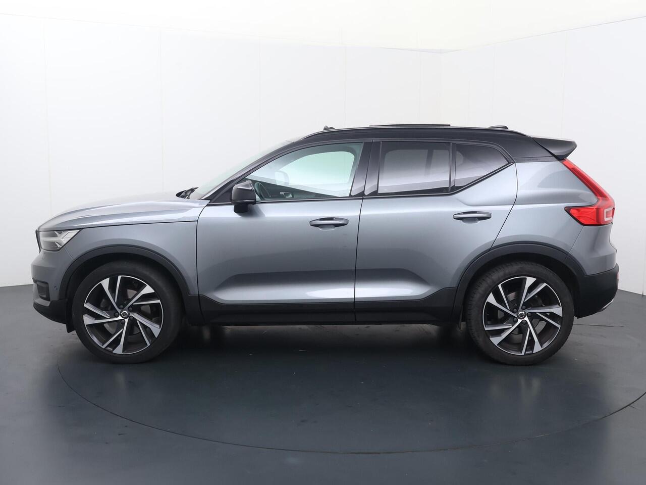Volvo XC40 2.0 T5 AWD R-Design Intro Edition