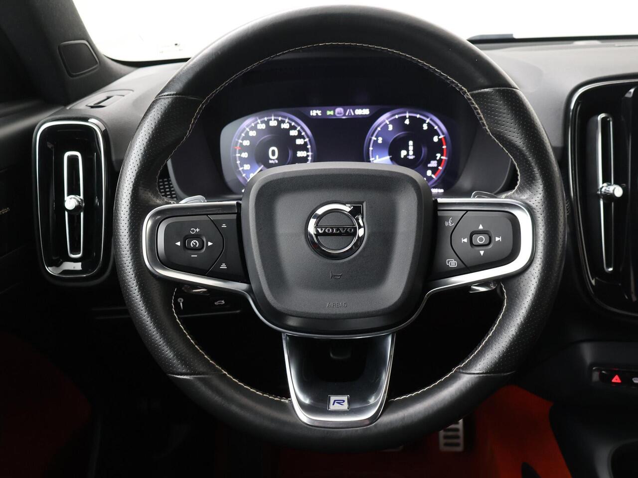 Volvo XC40 2.0 T5 AWD R-Design Intro Edition