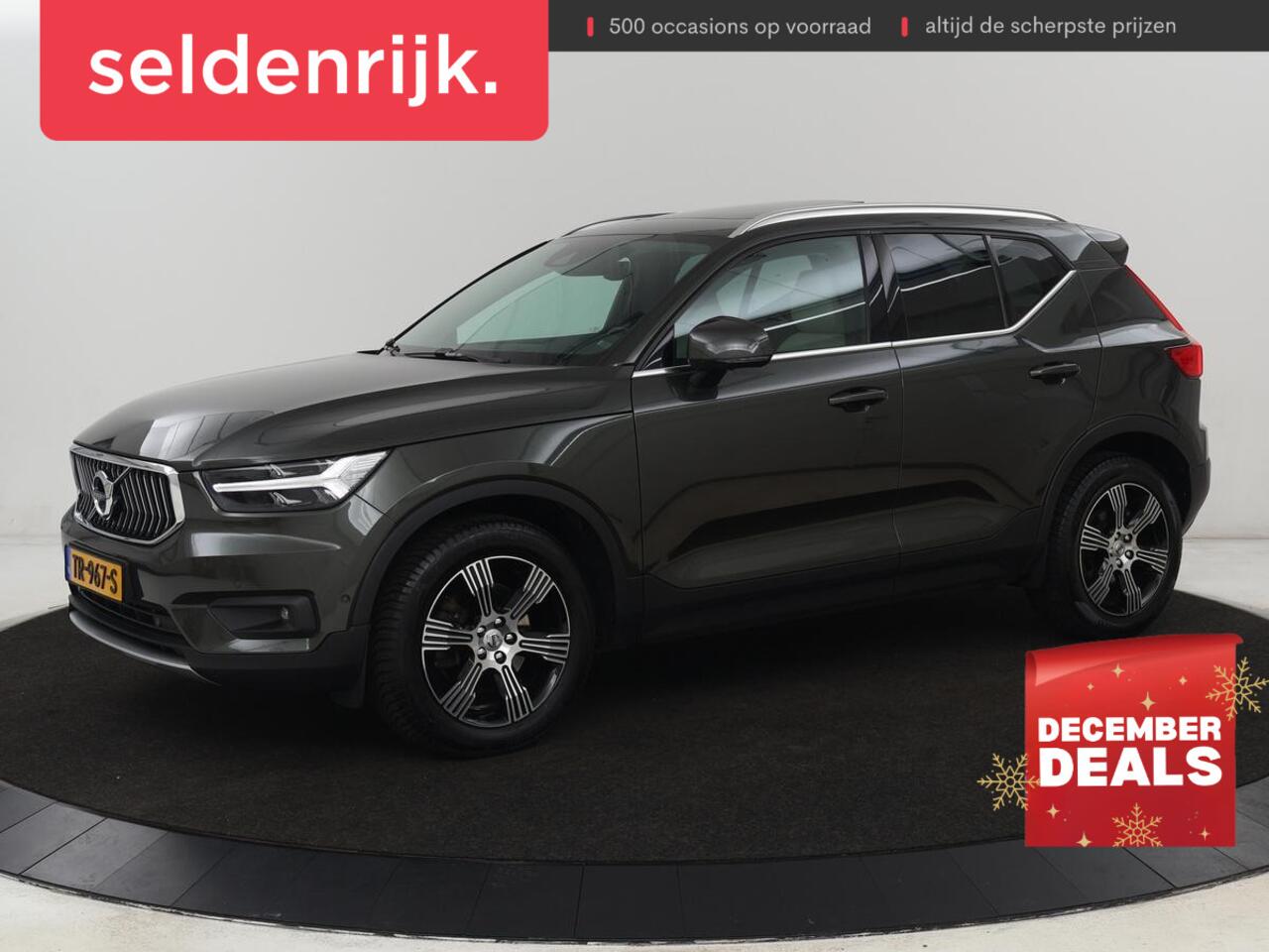 Volvo XC40 2.0 T4 Inscription | Panoramadak | Leder | Adaptive cruise | Trekhaak | Stoelverwarming | 360 Camera | Keyless | Navigatie | Full LED
