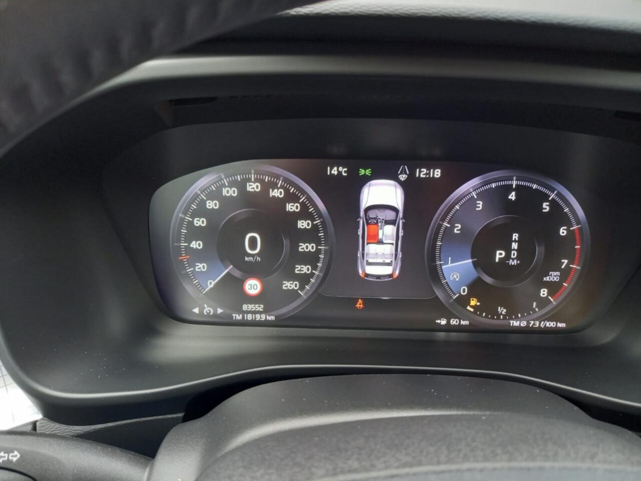 Volvo XC40 2.0 T4 Momentum