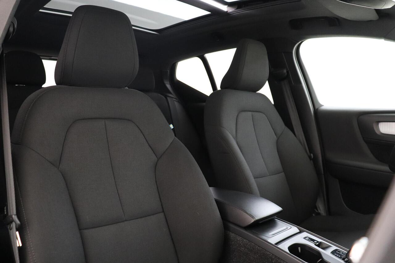 Volvo XC40 T3 AUT. MOMENTUM -PANO.DAK|HARMAN/KARDON|CAMERA|TREKHAAK|CRUISE