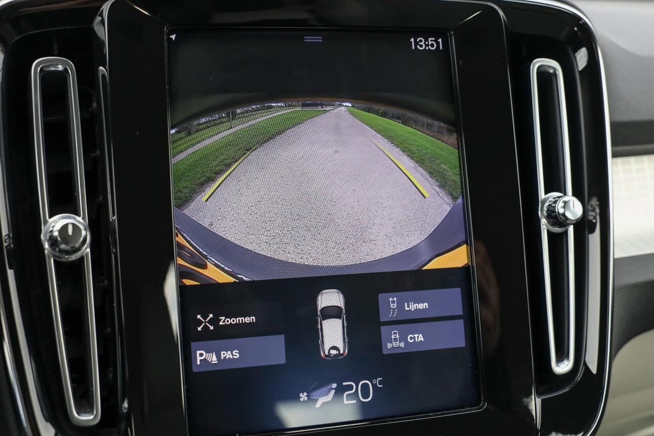 Volvo XC40 2.0 T4 190 pk Aut-8 ? LED ? Camera ? Dodehoek