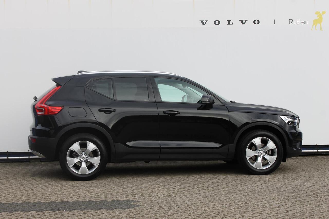 Volvo XC40 T3 163PK automaat Momentum Pro / Climate Control/ Cruise control/ elektrische achterklep/ Bluetooth/ Apple carplay/ Drive mode/ Parkeersensoren met camera/ Navigatie