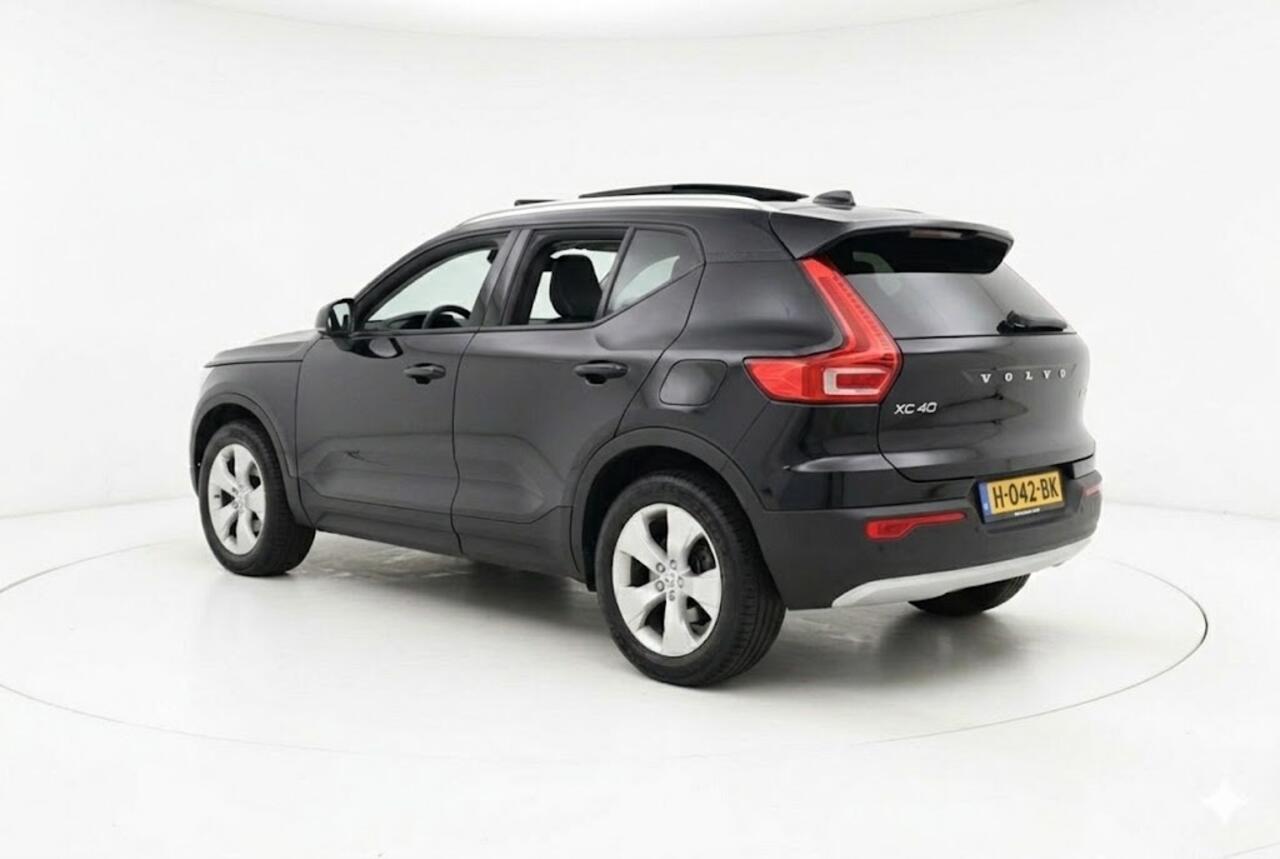 Volvo XC40 1.5 T3 | Geen import | Camera | Schuifdak | Carplay