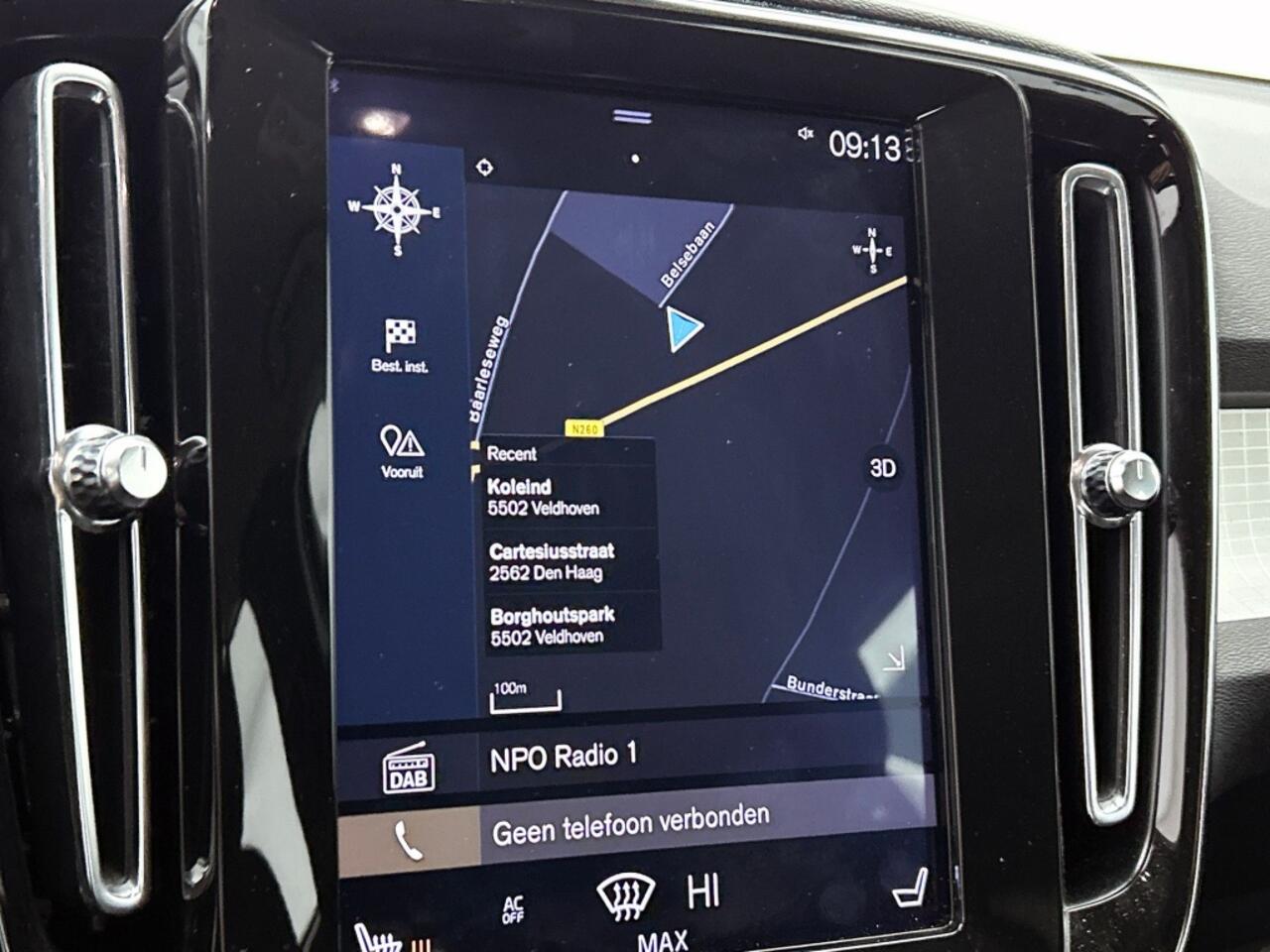 Volvo XC40 T4 Momentum | Stoelverwarming | Camera | Cruise Control |