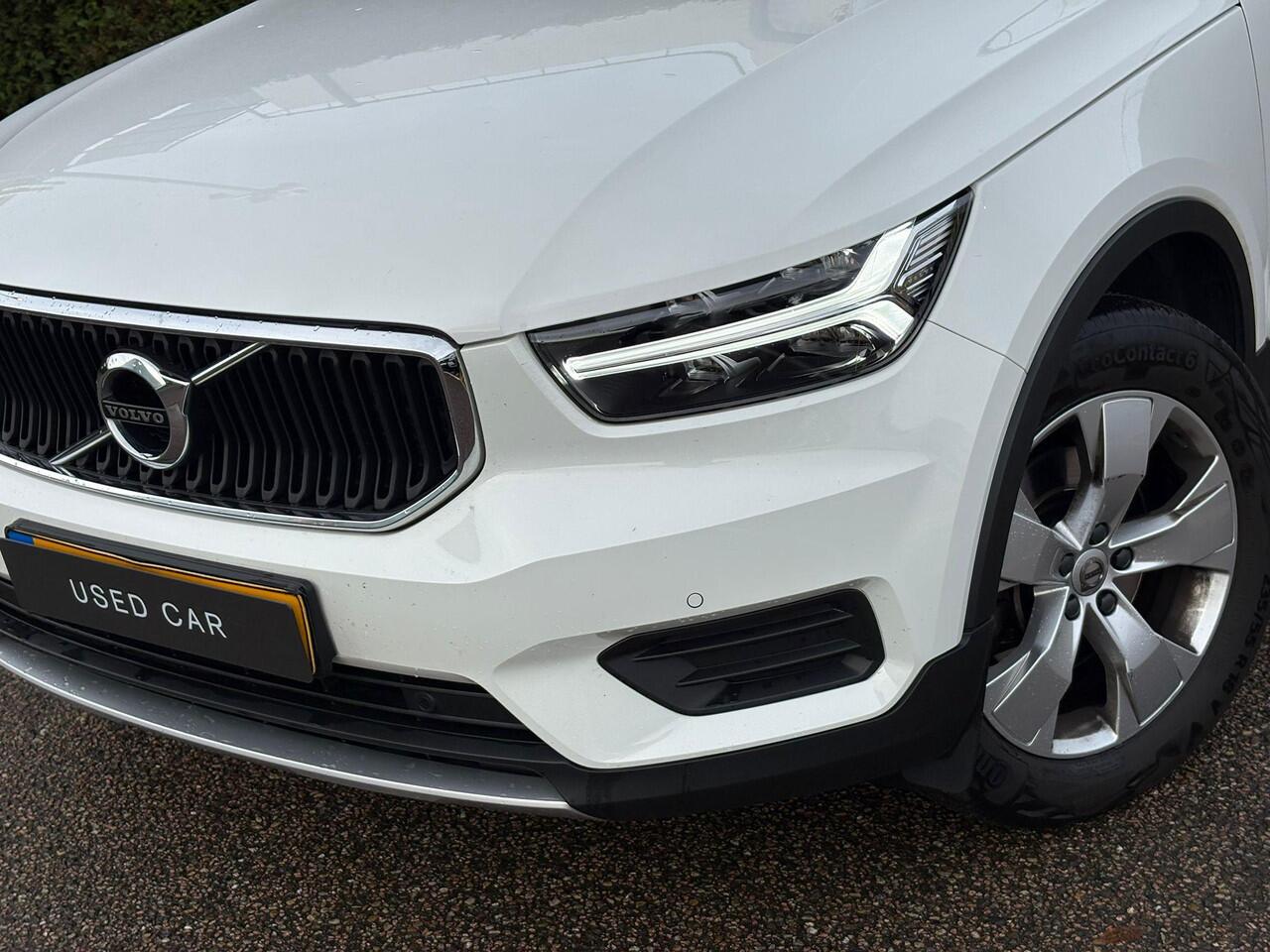 Volvo XC40 T4 Momentum | BLIS | Leder | H&K Audio