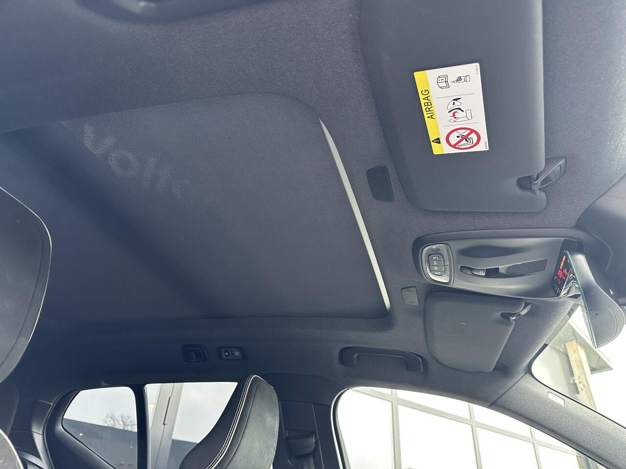 Volvo XC40 1.5 T3 R-Design Pano|Cam|Apple carplay