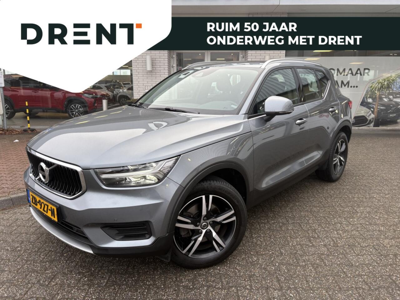 Volvo XC40 2.0 T4 Momentum | Trekhaak | Sensoren V/A | Stoelverw. |