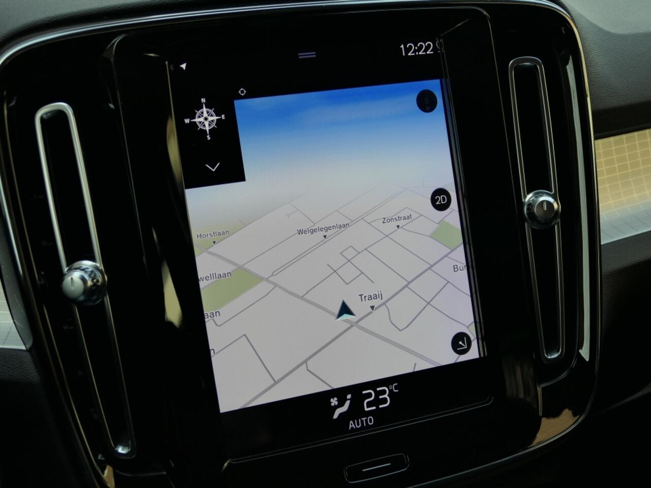 Volvo XC40 1.5 T3 AUT Momentum Pro 12MND garantie / Pilot assist / DAB+ / C