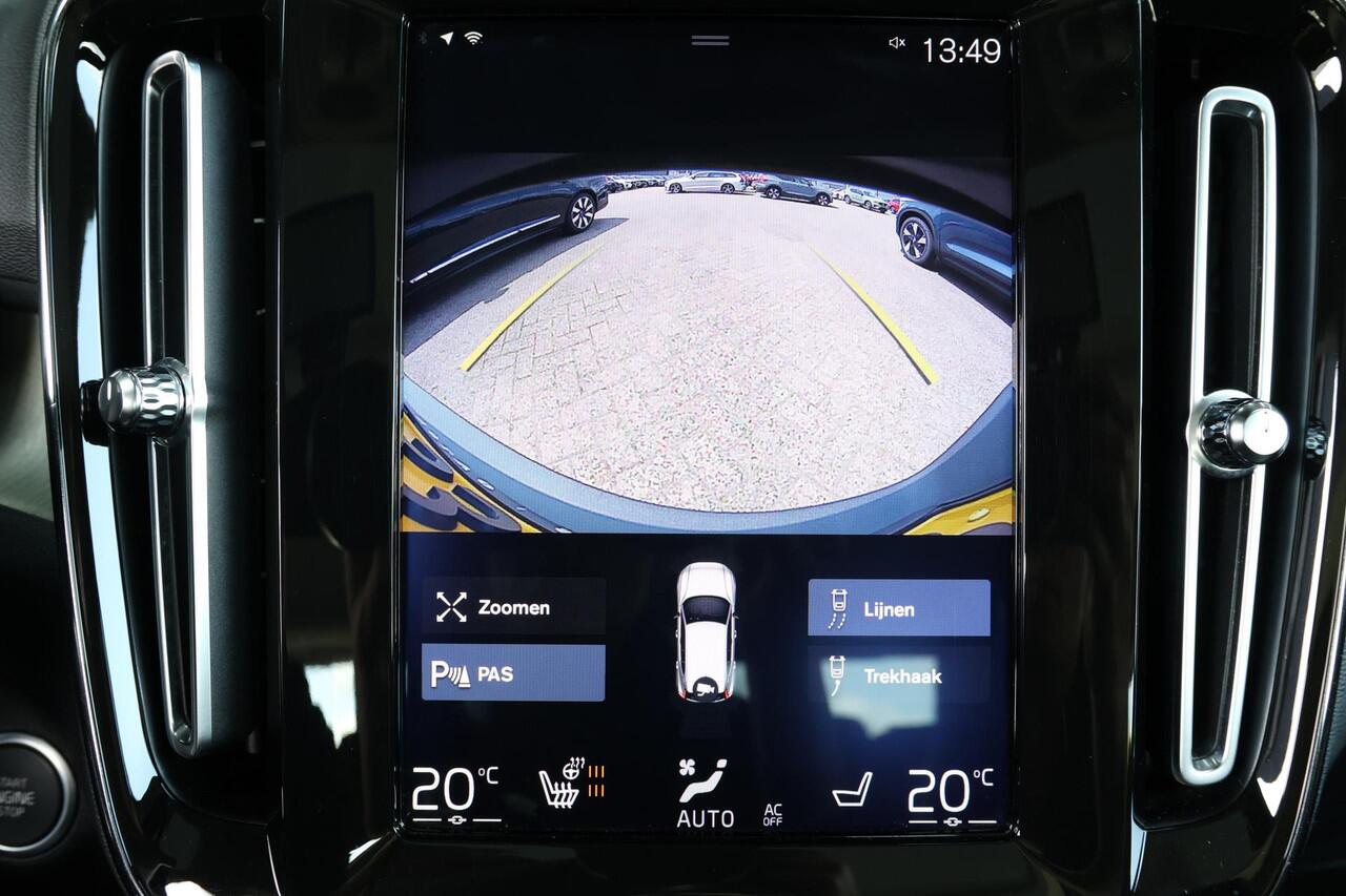 Volvo XC40 T5 AWD Inscription - Panoramisch schuif-/kanteldak - Parkeerverwarming - LED-koplampen - Navigatie - Leder - Elek. bedienbare voorstoelen - Verwarmbare voorstoelen - Verwarmbaar stuurwiel - Parkeersensoren v/a - Parkeercamera - Trekhaak