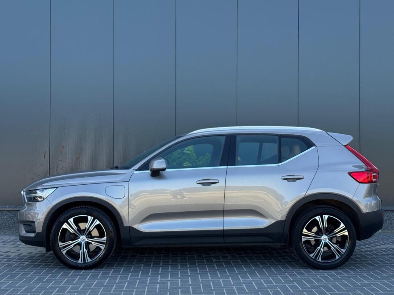 Volvo XC40 1.5 T5 TE Inscript. M21 CLIMATE CAMERA CR CONTROL SPORTVELGEN