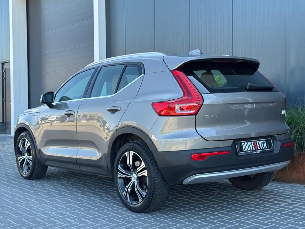 Volvo XC40 1.5 T5 TE Inscript. M21 CLIMATE CAMERA CR CONTROL SPORTVELGEN