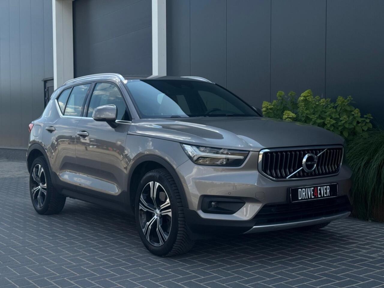 Volvo XC40 1.5 T5 TE Inscript. M21 CLIMATE CAMERA CR CONTROL SPORTVELGEN