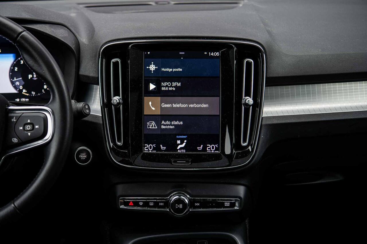 Volvo XC40 1.5 T2 Business Pro | Adaptieve Cruise Control | Panoramadak | Lederen Bekleding | Climate Pack | Parkeer Pakket |