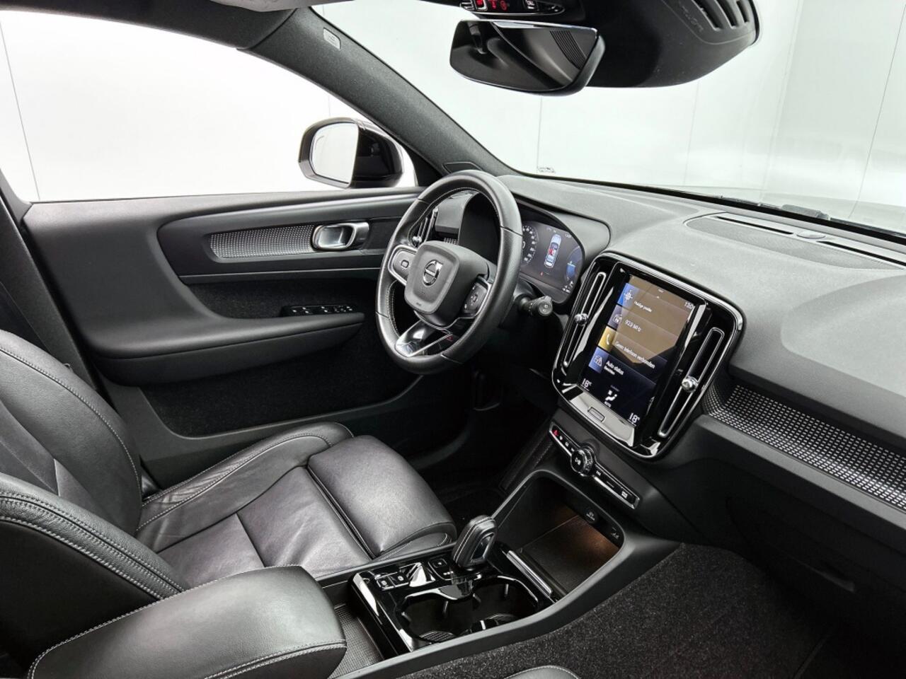 Volvo XC40 1.5 T5 R-Design