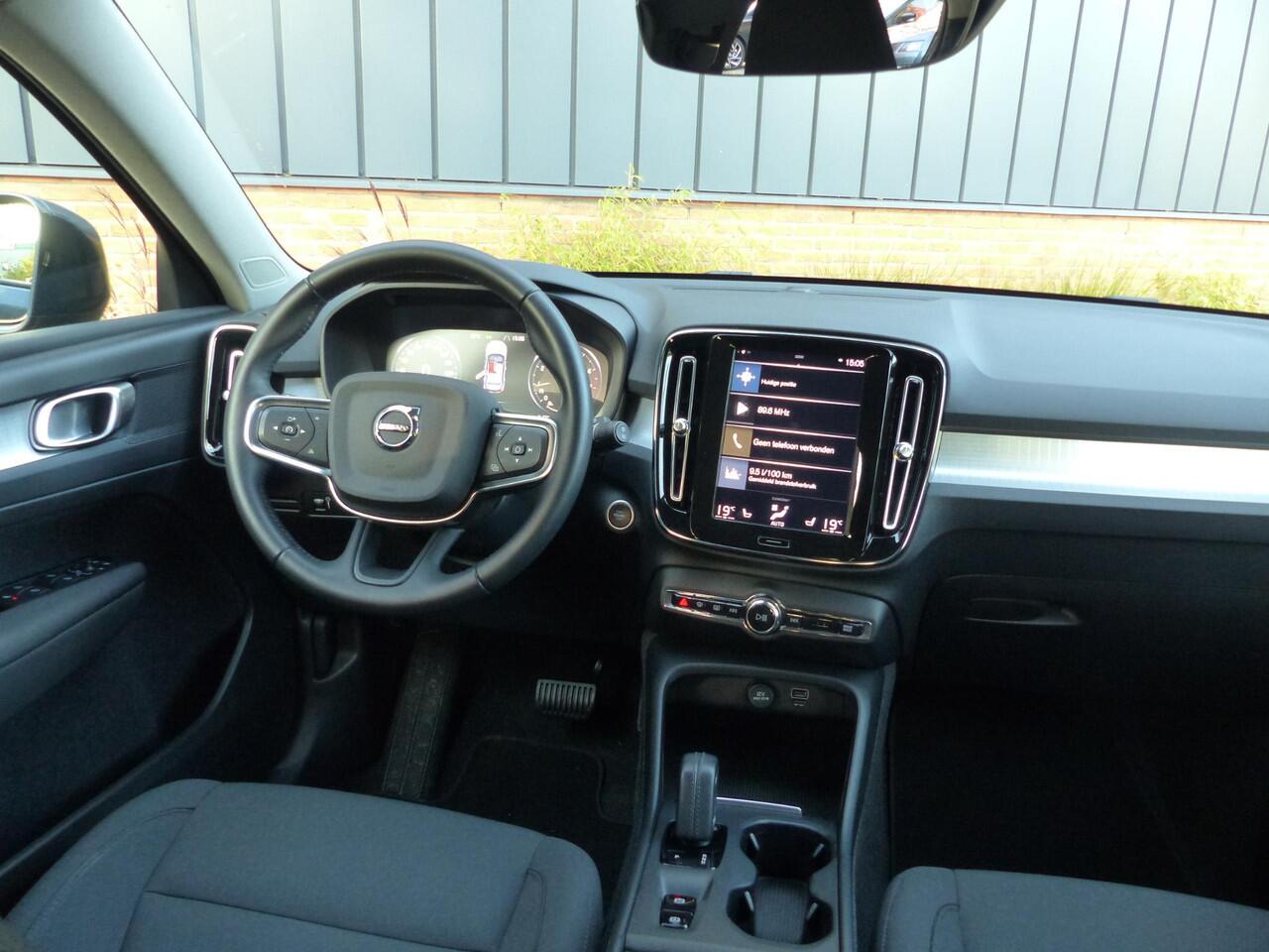 Volvo XC40 T2 Aut. Business Pro |Intellisafe|Trekhaak|Climate| Keyless|Camera|
