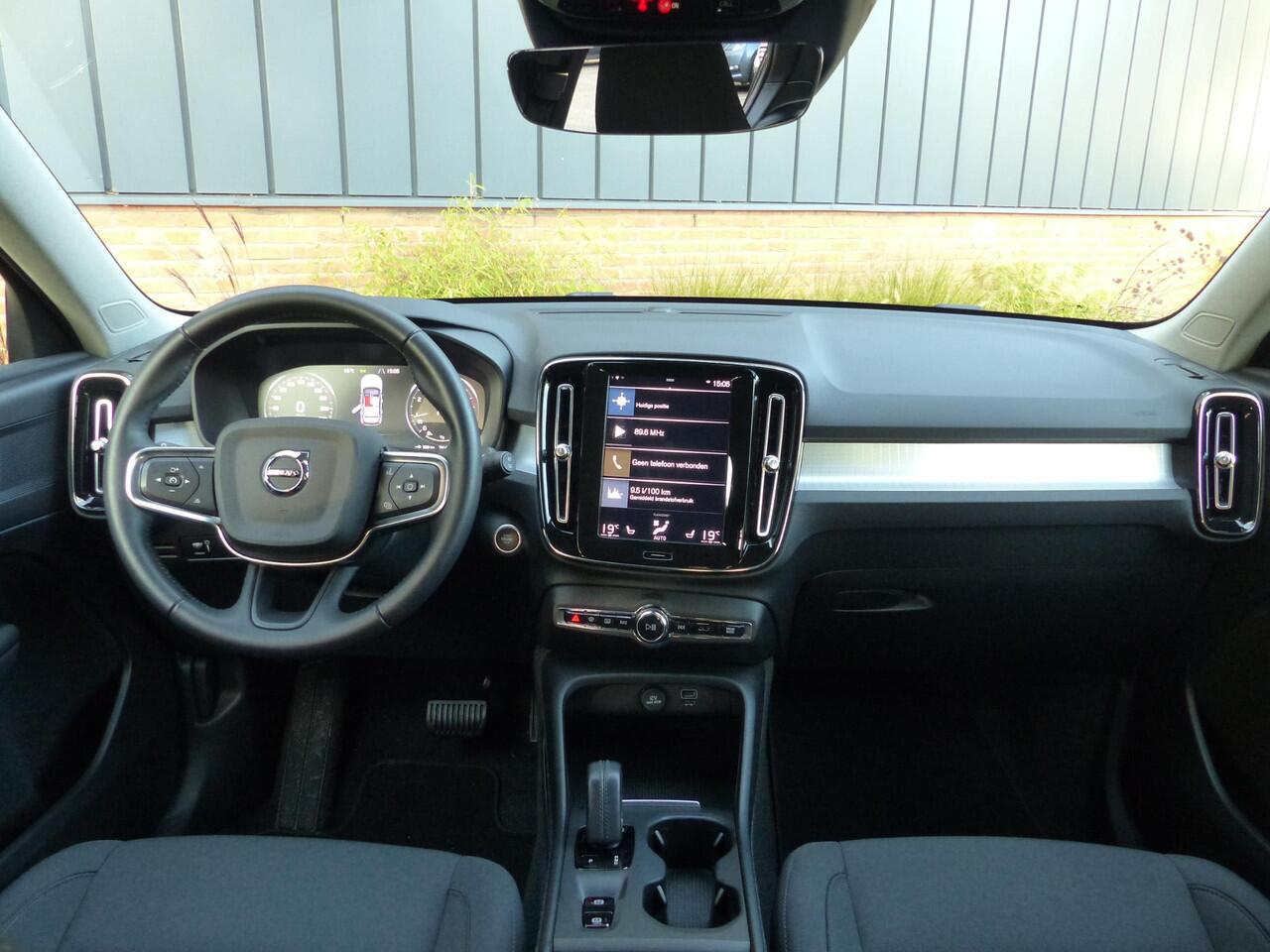 Volvo XC40 T2 Aut. Business Pro |Intellisafe|Trekhaak|Climate| Keyless|Camera|