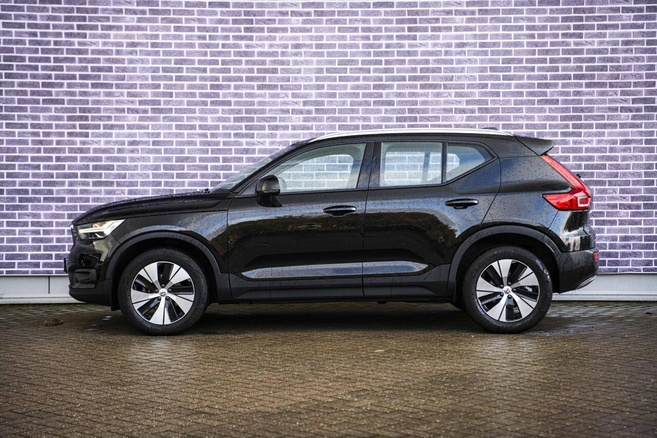 Volvo XC40 1.5 T2 Business Pro | Power Seats | Stoel en Stuurverwarming | Adaptieve Cruise Control | Dode Hoek Detectie | Parkeer Camera |
