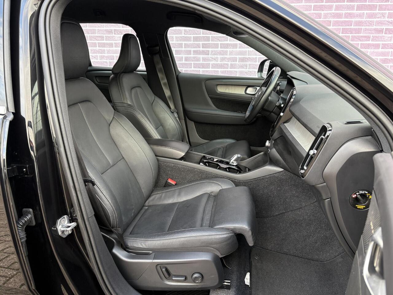 Volvo XC40 1.5 T5 Twin Engine Inscription | 360 cam | 19"licht metalen velgen | Lederen bekleding | Memory | elektrisch verstelbare stoelen | stoel verwarming | Harman Kardon | Bliss | Adaptieve cruise control |