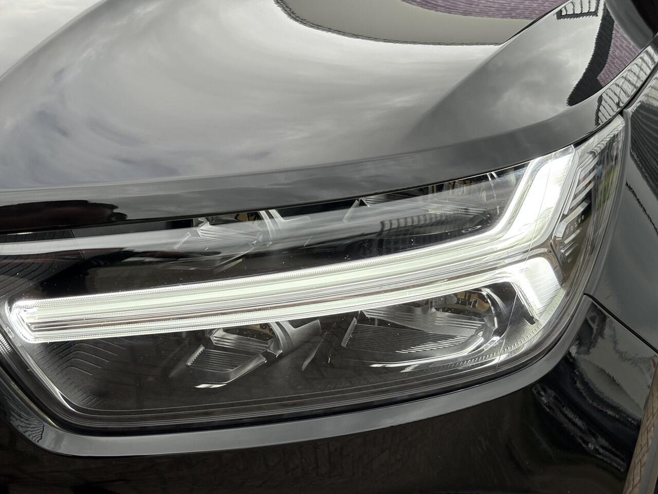 Volvo XC40 1.5 T5 Twin Engine Inscription | 360 cam | 19"licht metalen velgen | Lederen bekleding | Memory | elektrisch verstelbare stoelen | stoel verwarming | Harman Kardon | Bliss | Adaptieve cruise control |