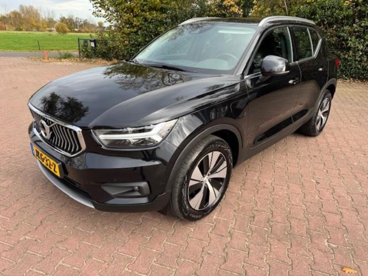 Volvo XC40 1.5 T5 RECHARGE 180PK BUSINESS PRO