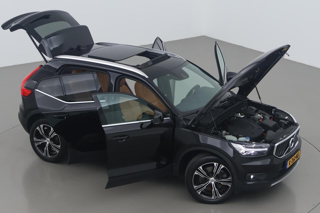Volvo XC40 T5 Recharge Inscription | Panoramadak | Stoel+stuurverwarming | Trekhaak | Camera | Stoel+Stuurverwarming
