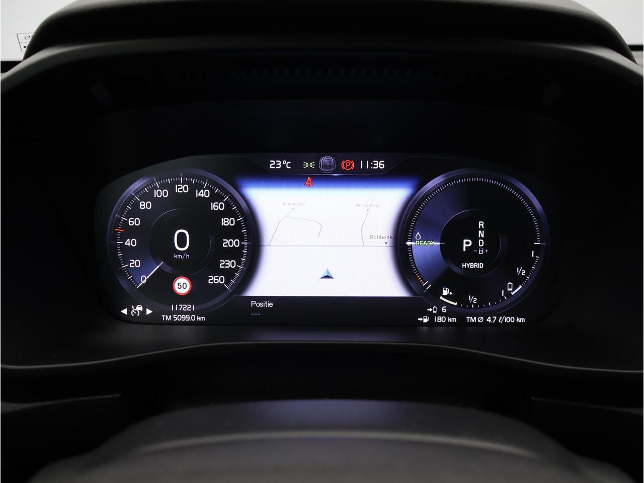 Volvo XC40 T5 Twin Engine Inscription / Pano. dak / Elek. verstelbare stoelen / Camera achter / Adaptive cruise / Leder / Stoelen verwarmd / BLIS / Parkeerhulp / Carplay /