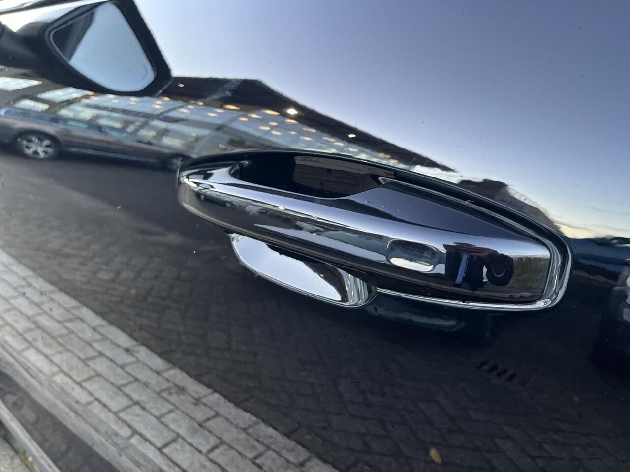 Volvo XC40 T5 Recharge R-Design