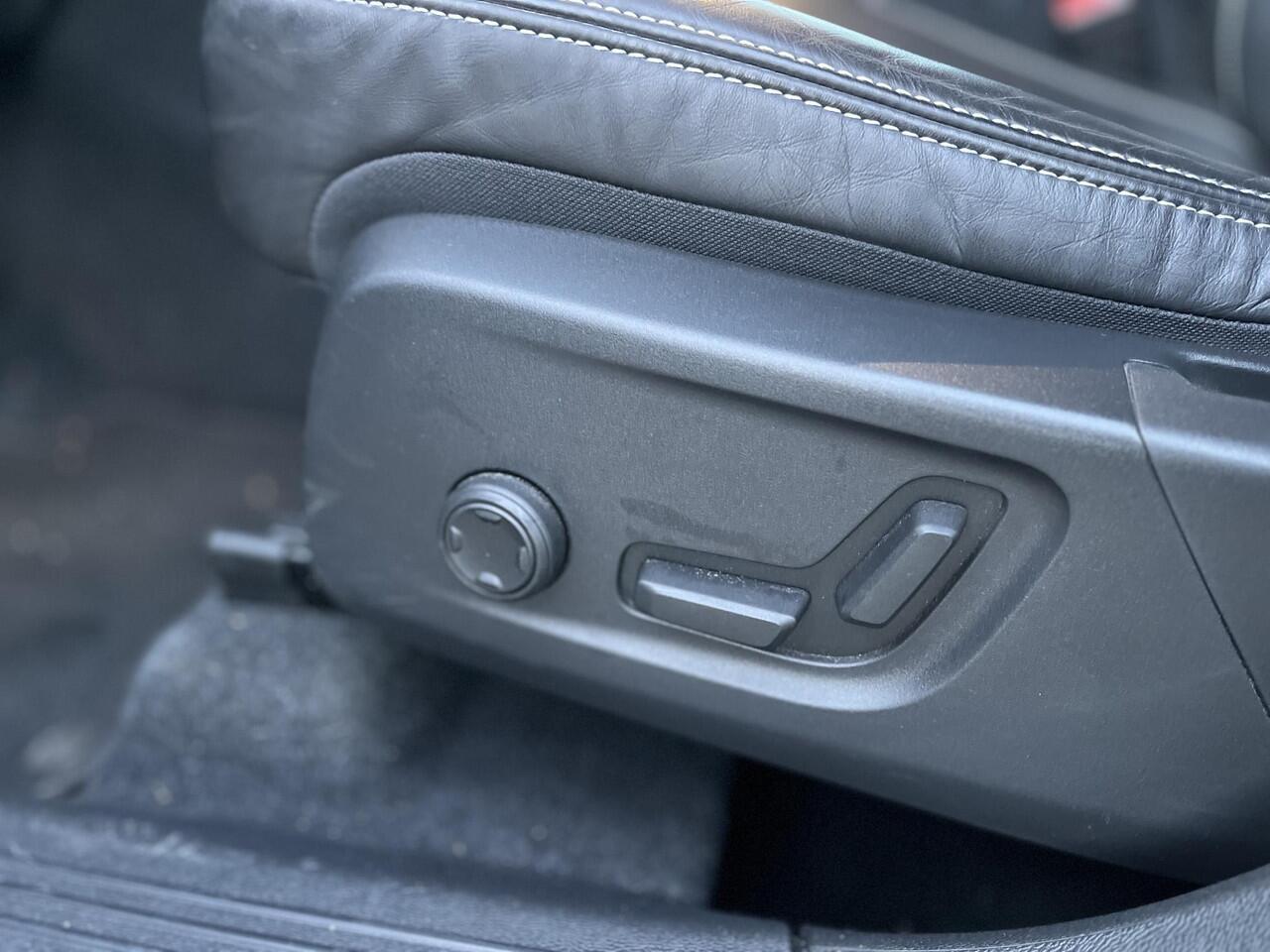 Volvo XC40 T5 Recharge R-Design