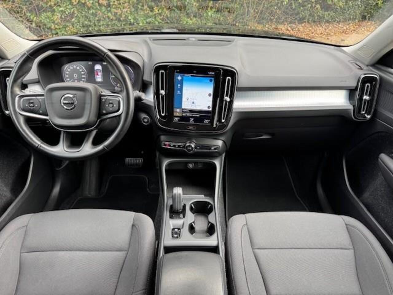 Volvo XC40 1.5 T5 RECHARGE 180PK BUSINESS PRO