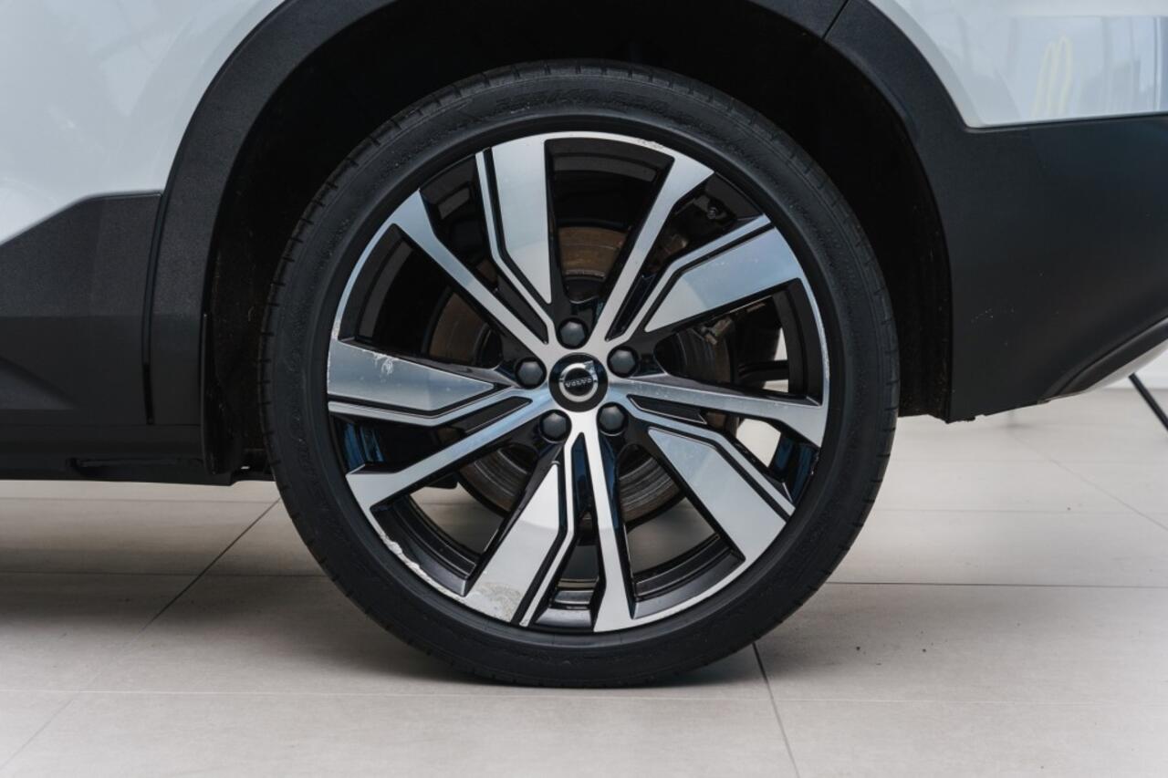 Volvo XC40 Recharge P8 AWD