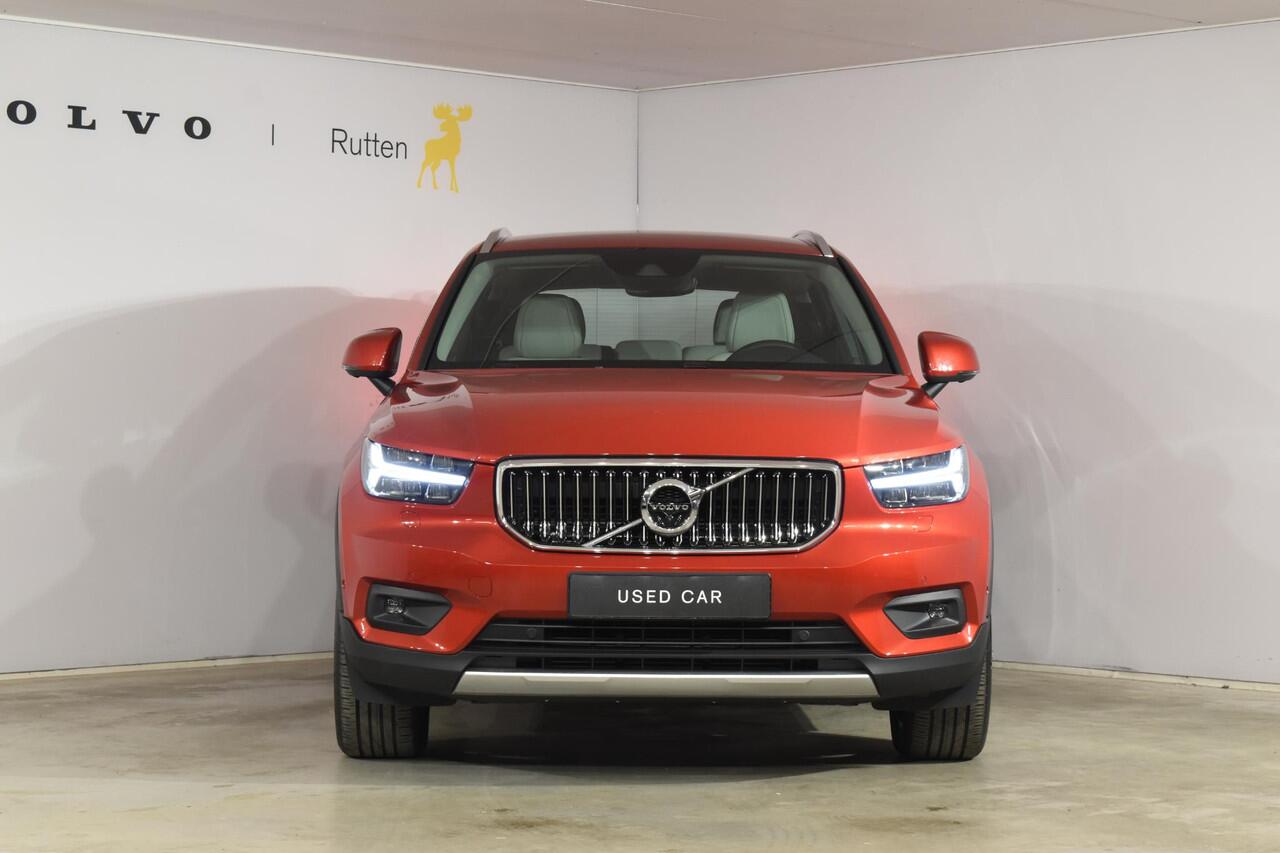 Volvo XC40 T5 262PK Automaat Recharge Inscription Navigatie / 360 Camera / Leren bekleding Blond / Adaptieve Cruise Control / Stuur & Stoelverwarming / Elektr. Achterklep / 19" Velgen