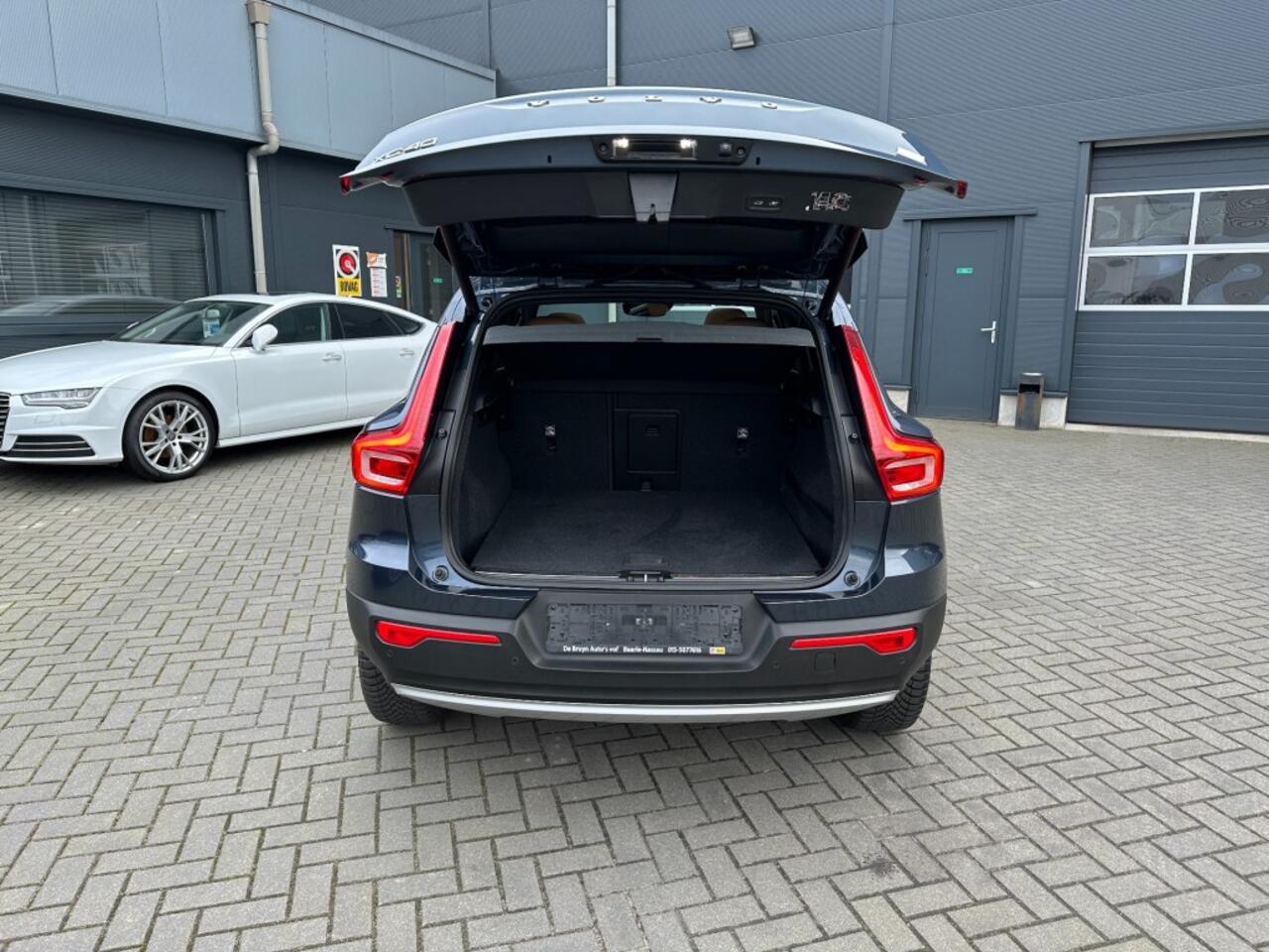 Volvo XC40 1.5 T5 Hybride Recharge Inscription Navi Camera Leder schuifdak
