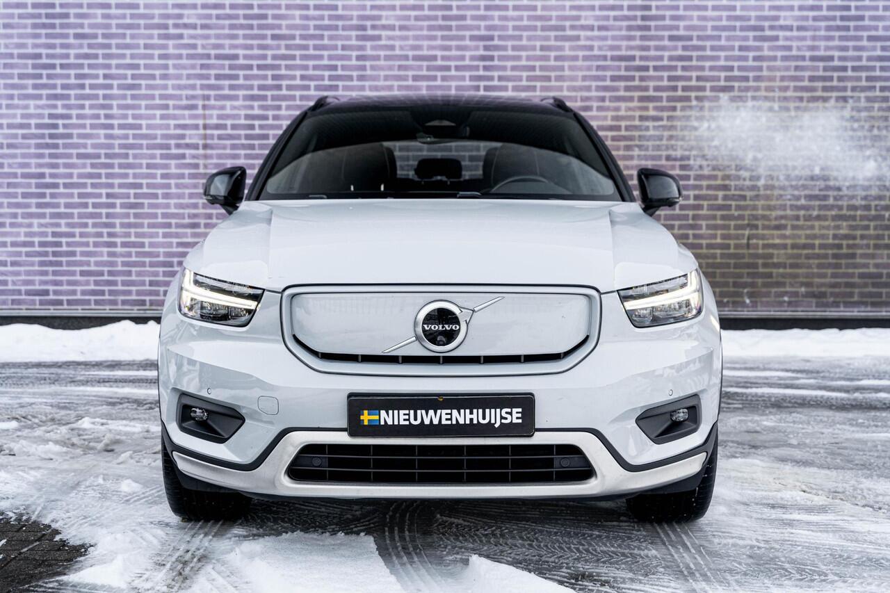 Volvo XC40 Recharge P8 AWD 78 kWh R-Design | Stoel- / Stuurverwarming | Panoramadak | 360 Camera | Harman Kardon Audio | Dodehoekdetectie | Adaptive Cruise Control | Keyless Entry |