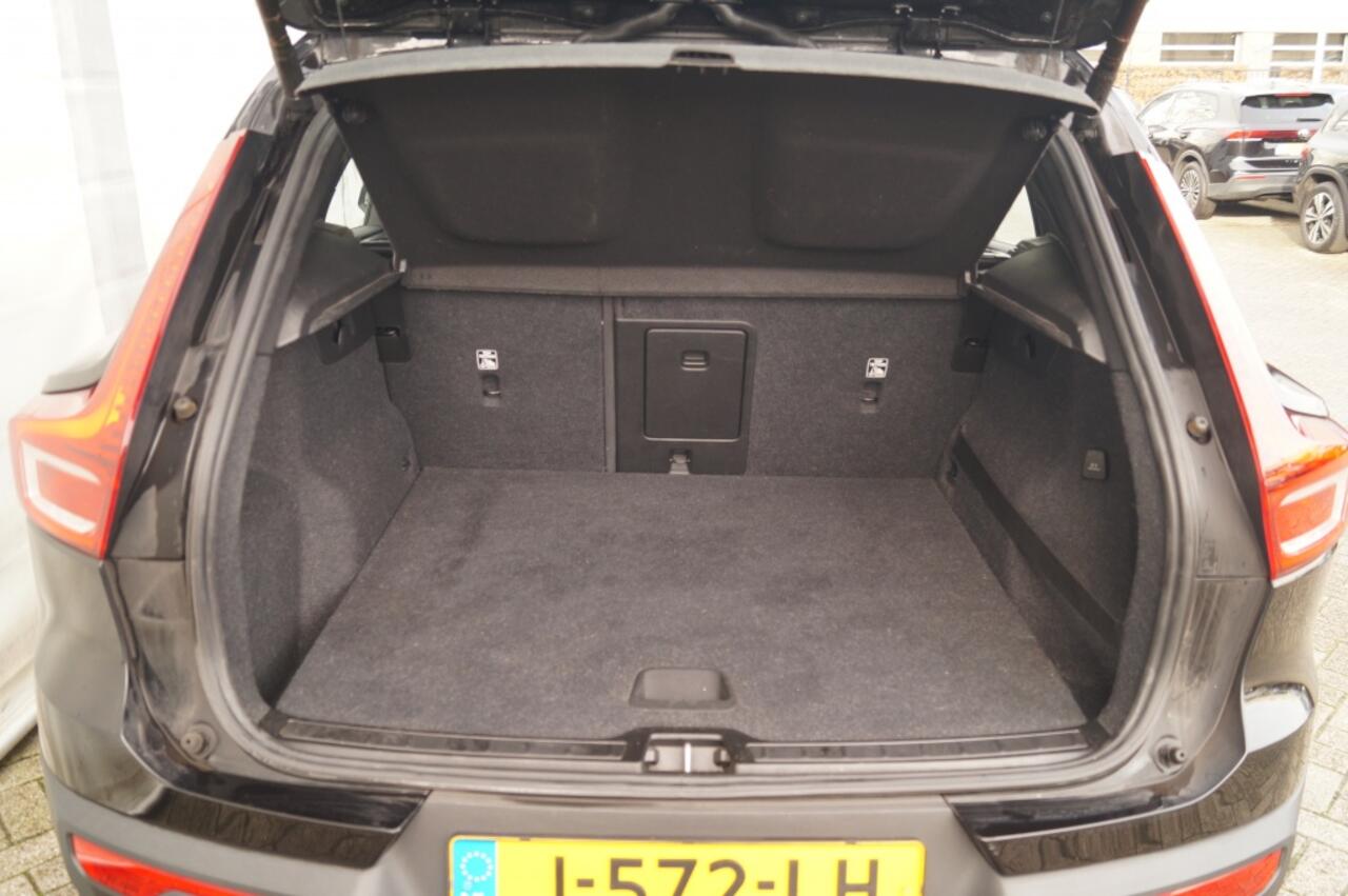 Volvo XC40 1.5 T3 163pk Automaat Business Pro -NAVI-ECC-CAM-