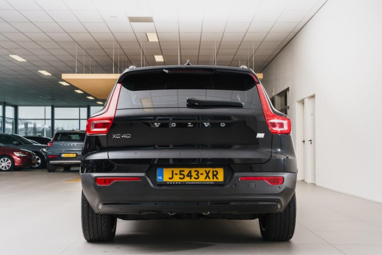 Volvo XC40 P8 AWD R-Design