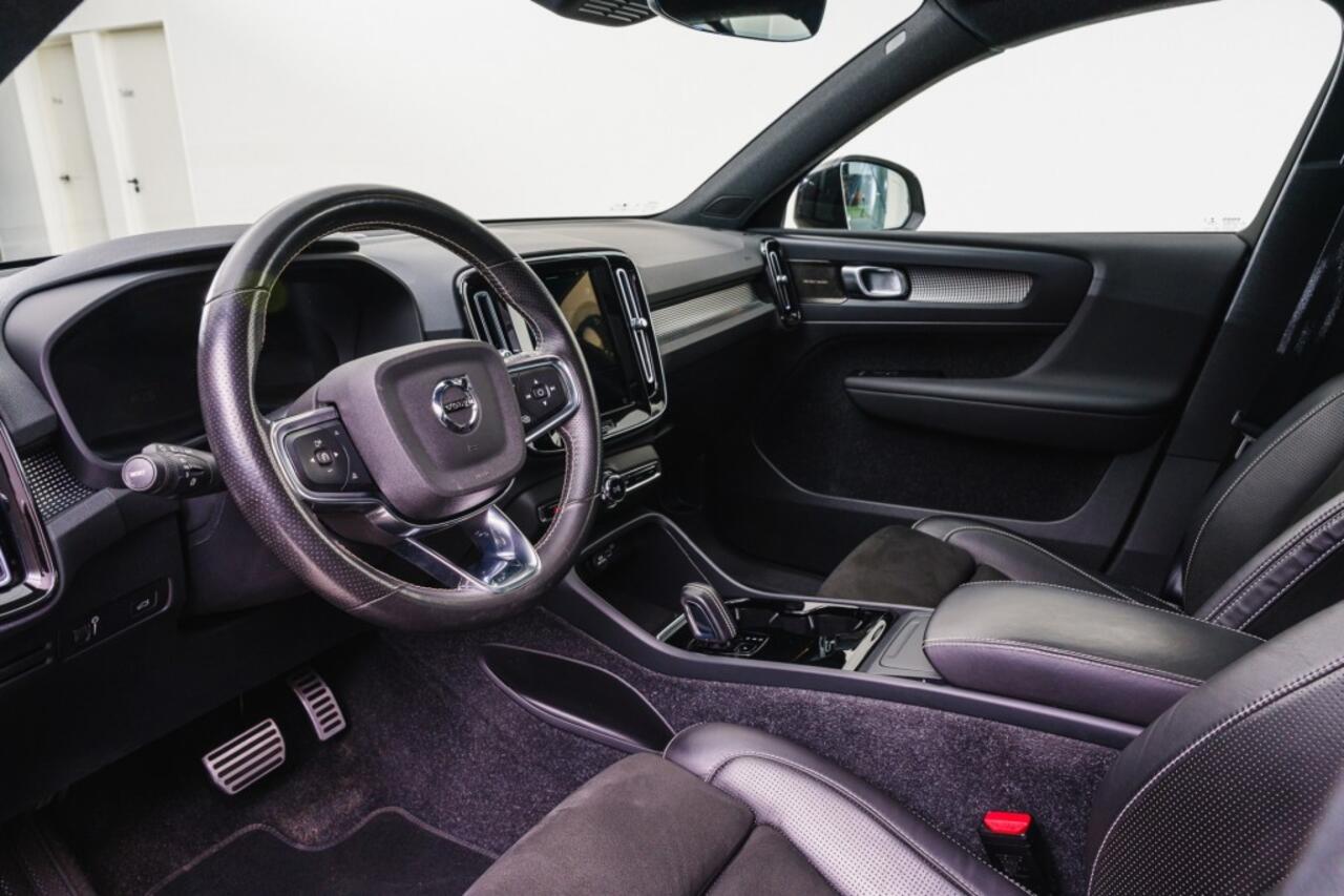 Volvo XC40 P8 AWD R-Design