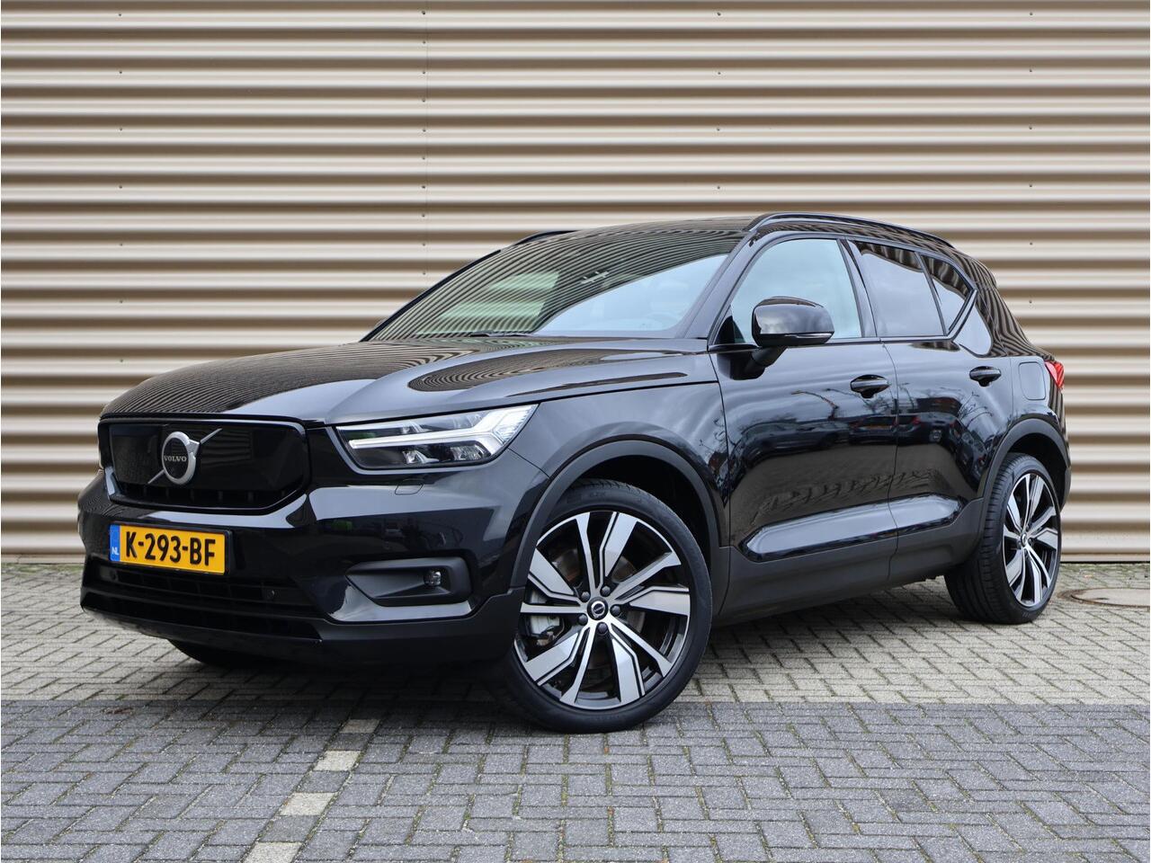 Volvo XC40 P8 AWD R-Design | Harman Kardon | 360º camera | Schuif-/kanteldak | Elektrisch verstelbare voorstoelen