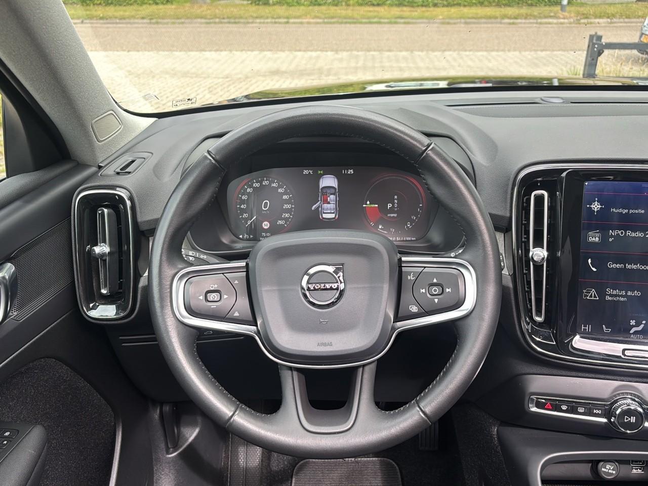 Volvo XC40 1.5 T5 LEDER PANODAK LMV NAVIGATIE LED